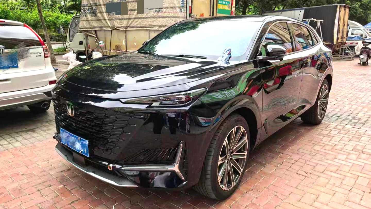 Changan UNI-K 2023 2.0T two wheel drive Yueling model