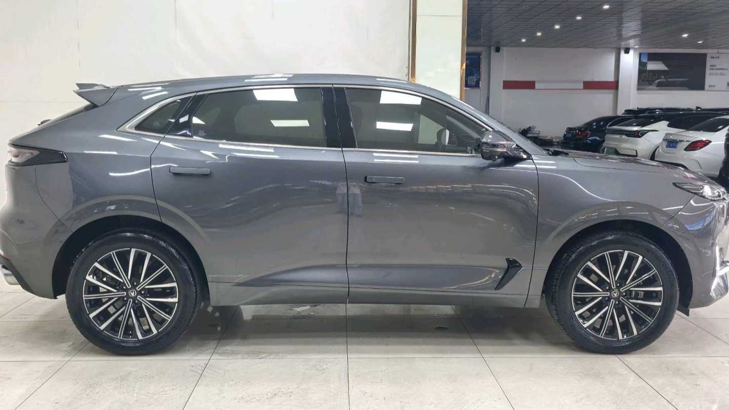 Changan UNI-K 2023 2.0T 2WD Enjoyment Type