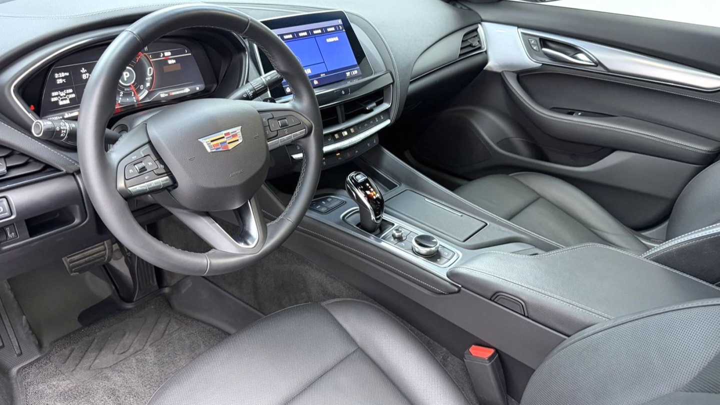 CADILLAC CT5 2023 28T Luxury (Standard Edition)