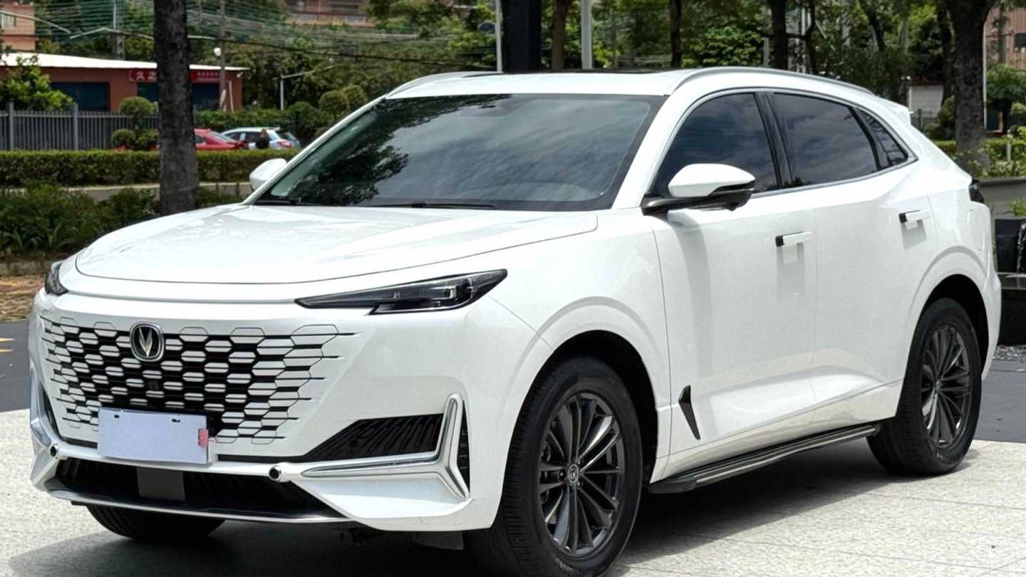 Changan UNI-K 2021 2.0T Luxury Model