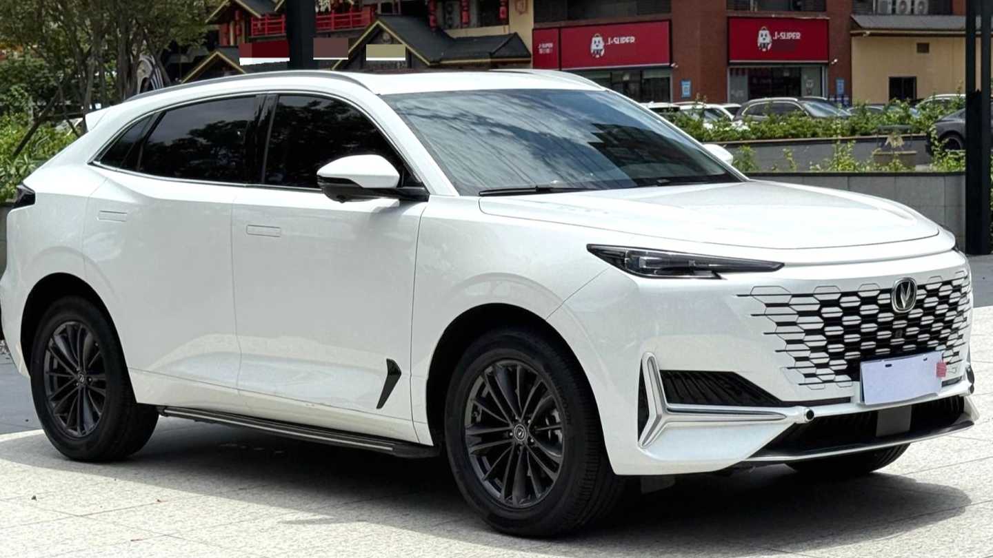 Changan UNI-K 2021 2.0T Luxury Model