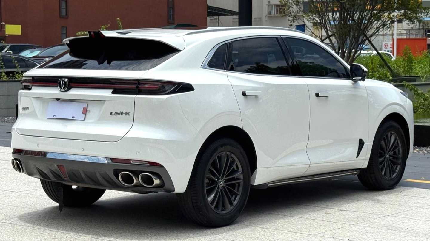 Changan UNI-K 2021 2.0T Luxury Model