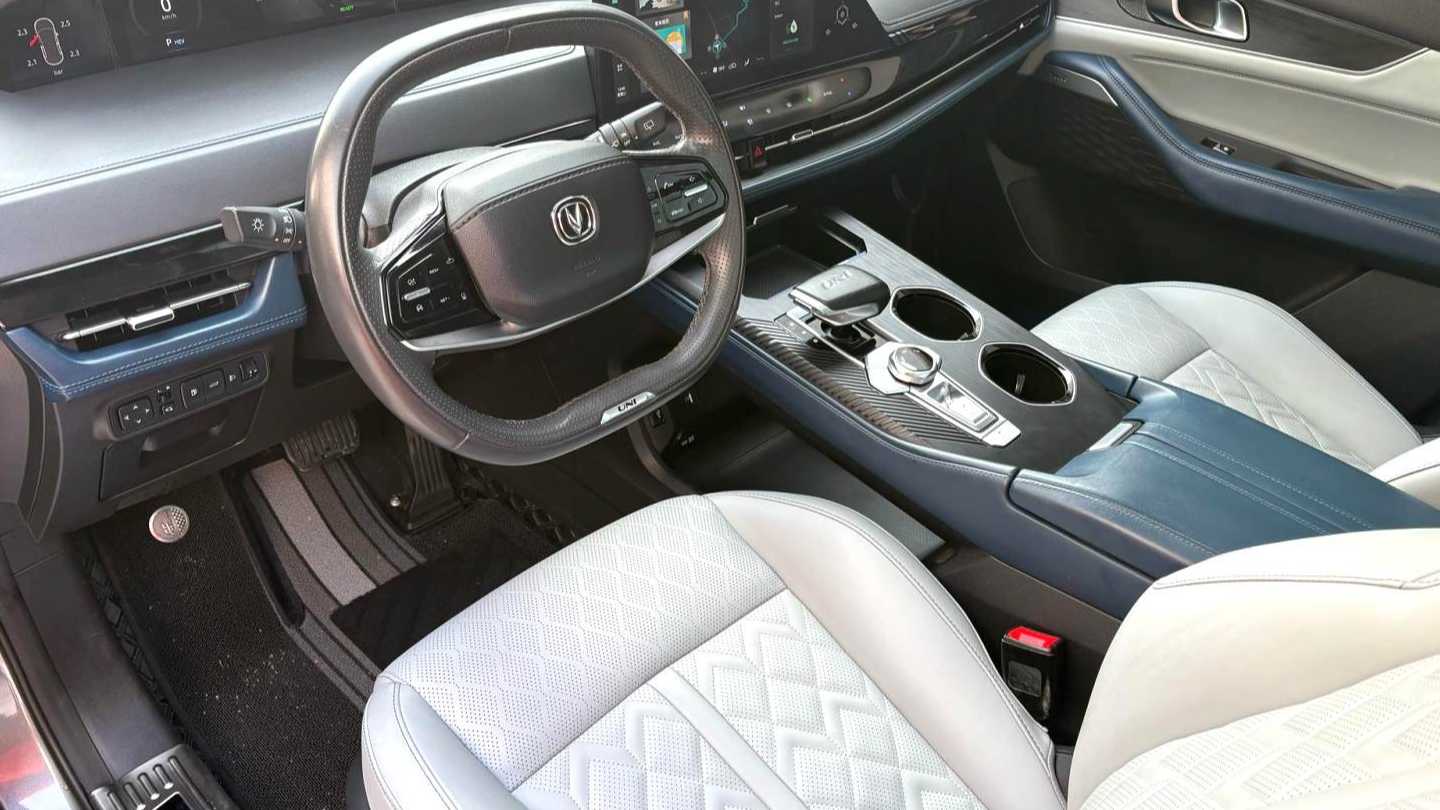 Changan UNI-K iDD‌ 2022 Intelligent iDD 130km 1.5T Excellence Model