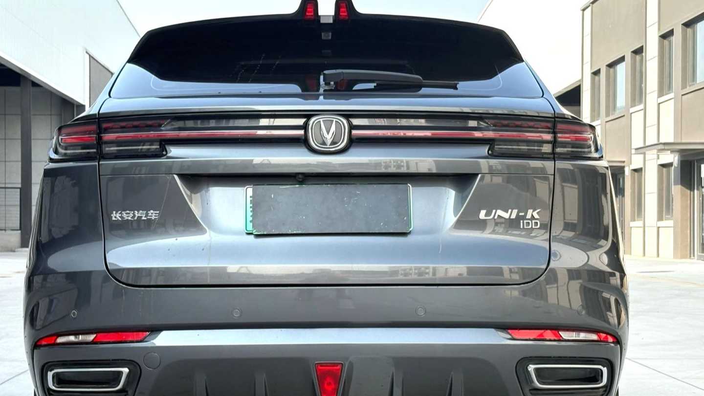Changan UNI-K iDD‌ 2022 Intelligent iDD 130km 1.5T Excellence Model