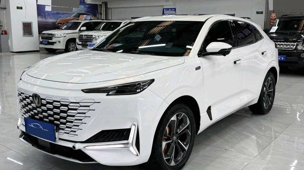Changan UNI-K iDD‌ 2023 Smart iDD 1.5T 135km Intelligent Enjoyment Model