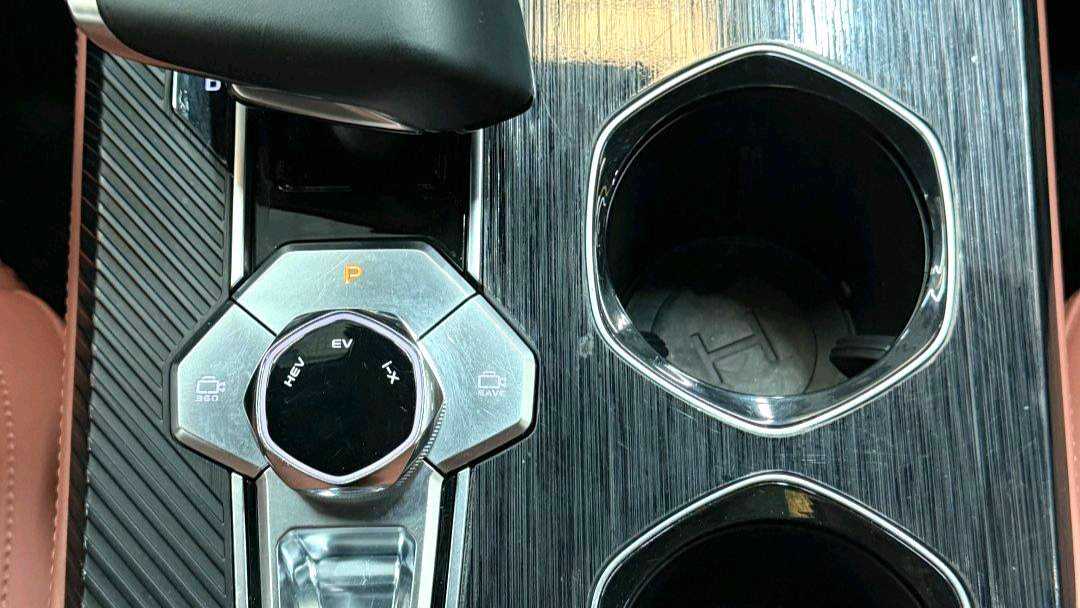 Changan UNI-K iDD‌ 2023 Smart iDD 1.5T 135km Intelligent Enjoyment Model