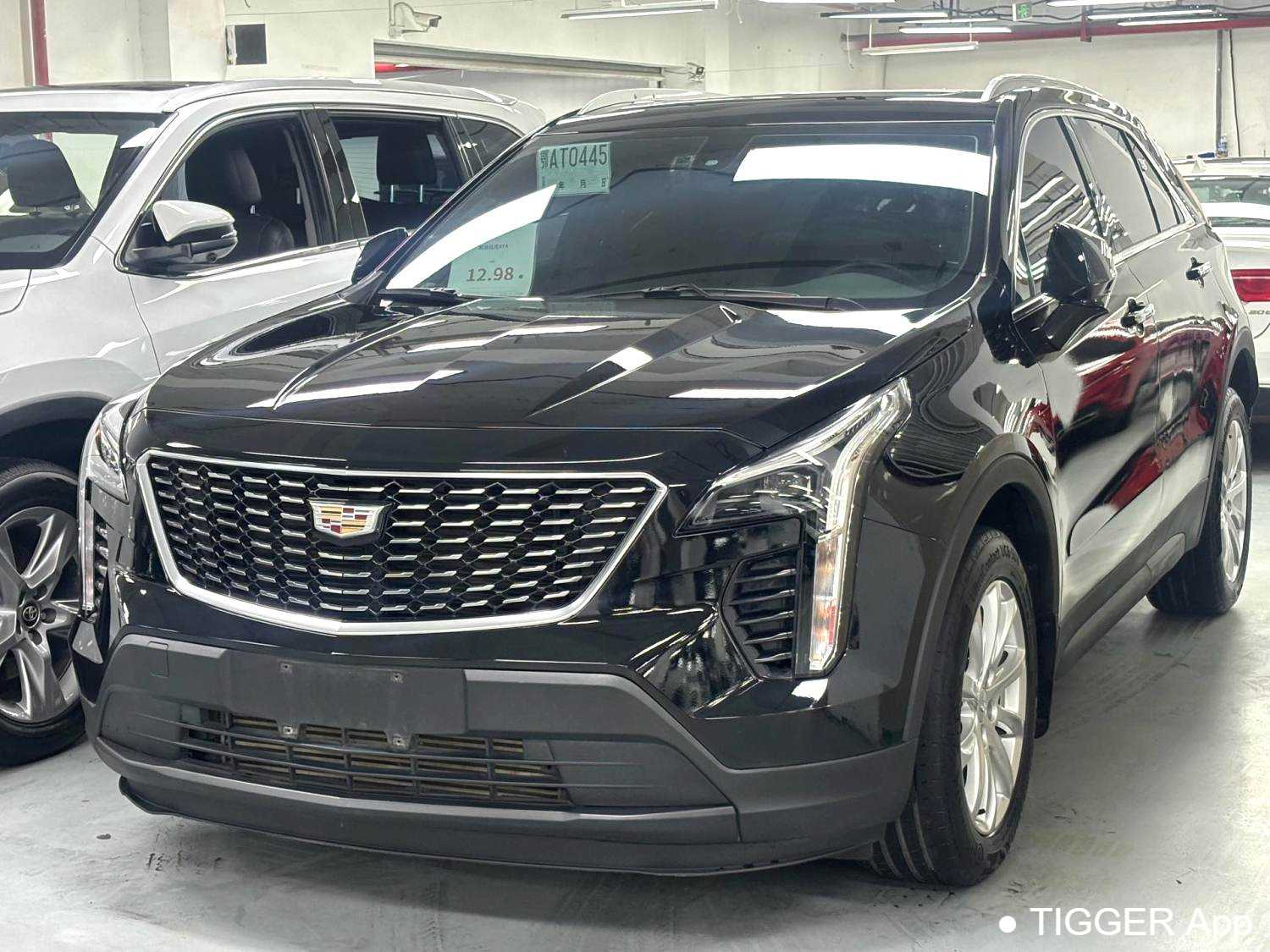 Used CADILLAC XT4 2022 28T Two Drive Wind Style