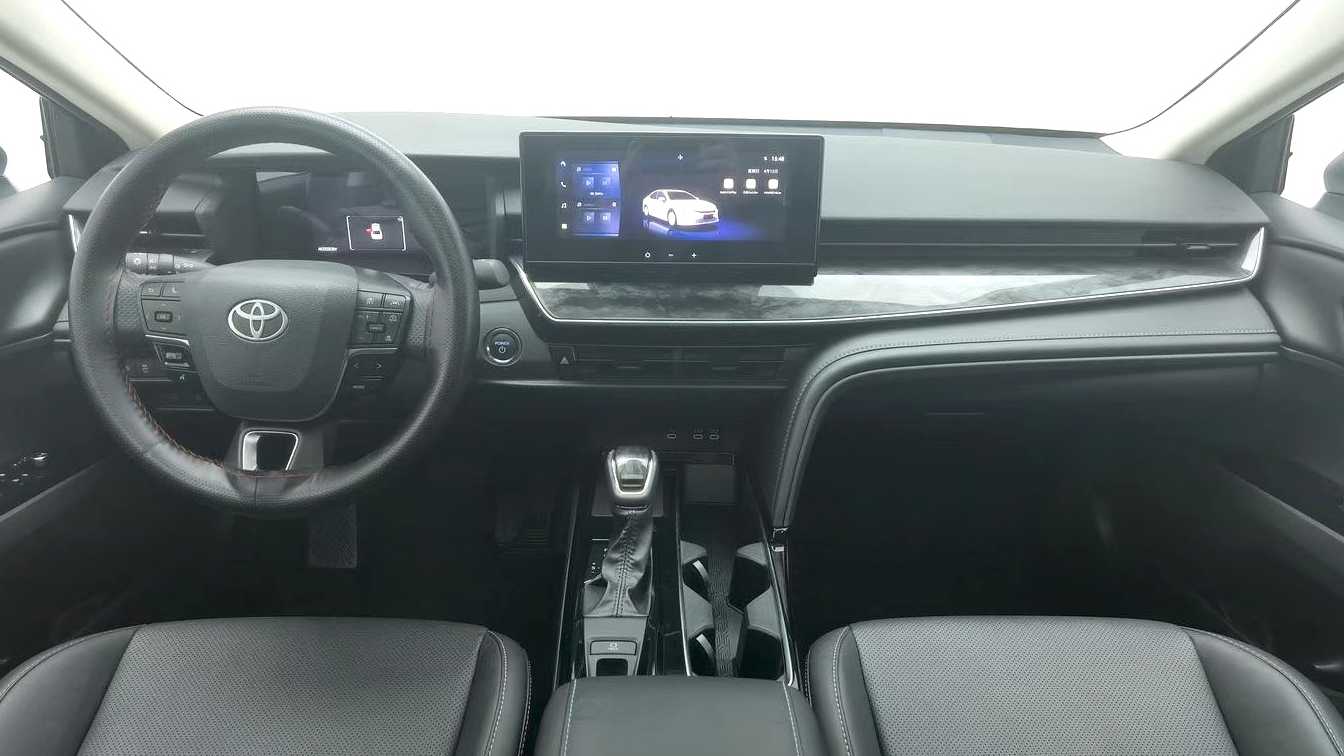 Changan UNI-V iDD‌ 2023 Smart iDD 1.5T 113km Smart Fun Edition (Fast Version)