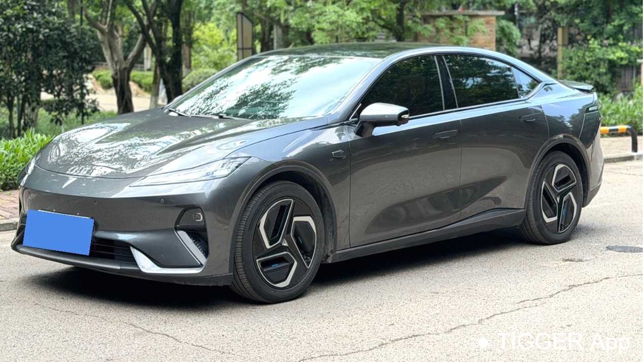 DEEPAL L07 2025 530Max Qiankun Intelligent Driving ADS SE Pure Electric Edition