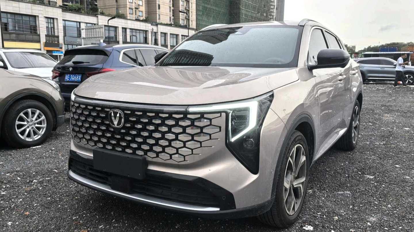 Changan CS55 PLUS 2026 The fourth generation new Blue Whale 1.5T Tianzhu Prestige Type