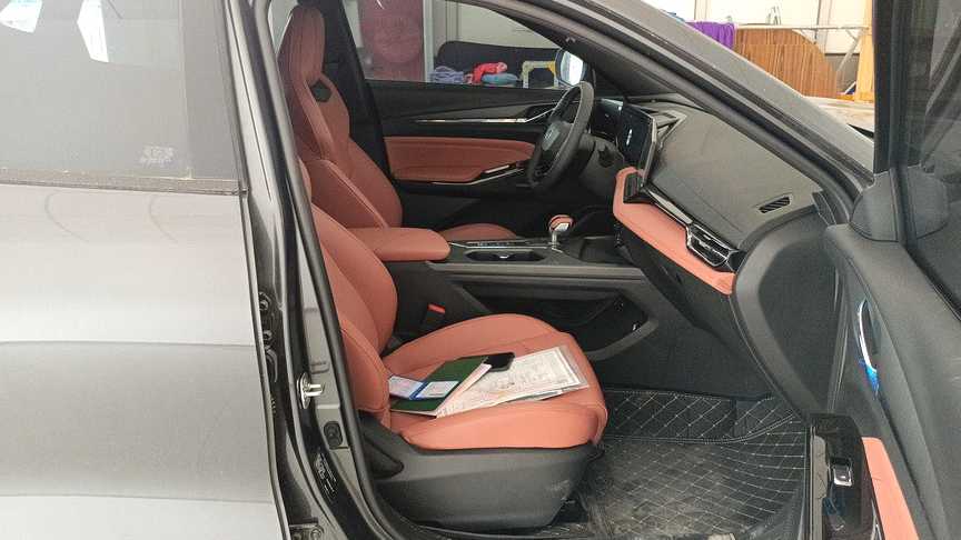 Changan X5 PLUS 2026 The second generation 1.5T surpasses PRO