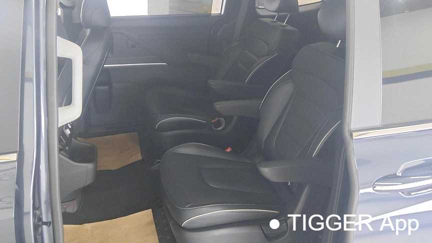 HYUNDAI Custo 2024 270TGDi LUX Premium Edition