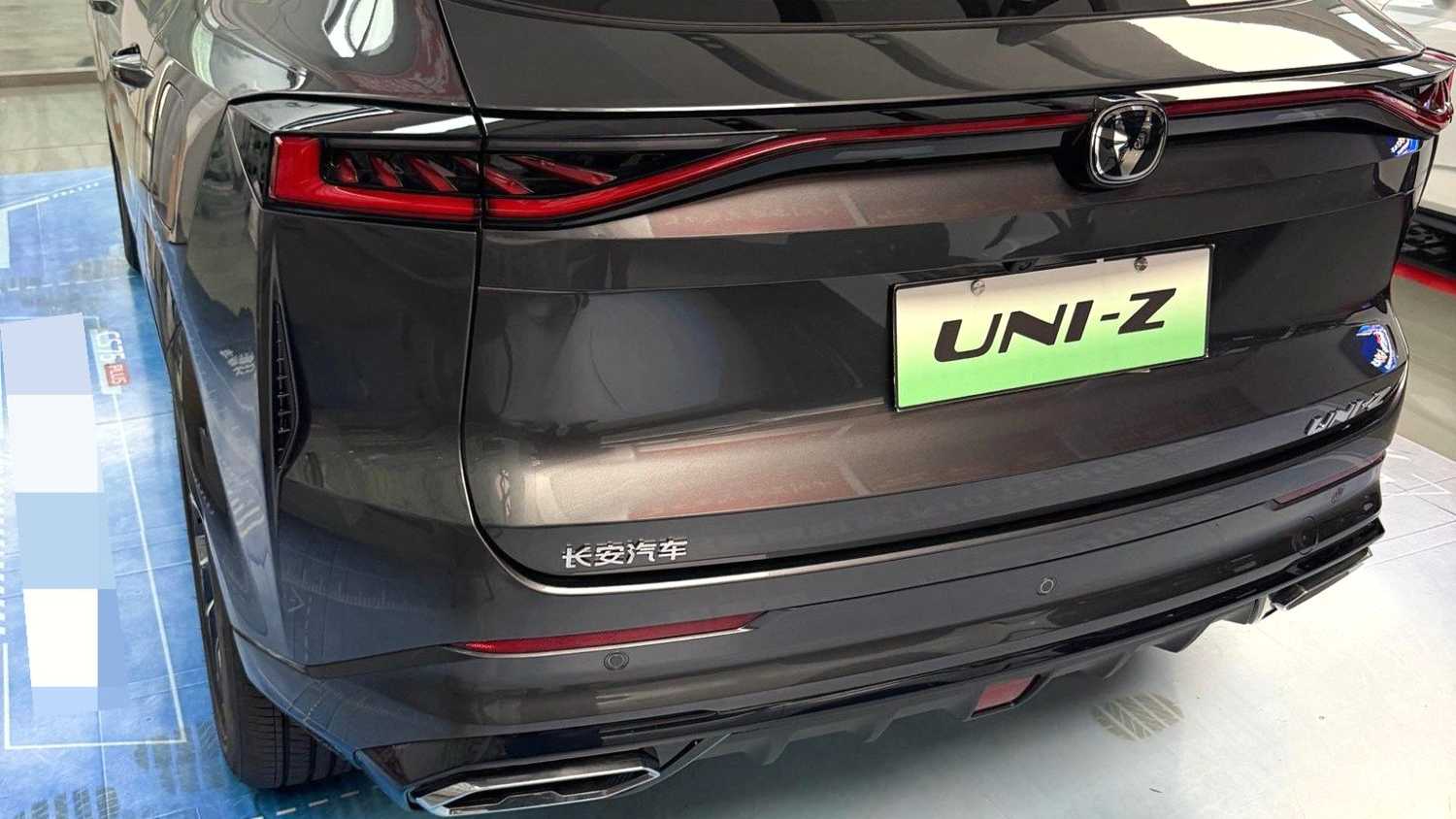 Changan UNI-Z PHEV‌ 2025 Smart New Blue Whale 125km Warship+