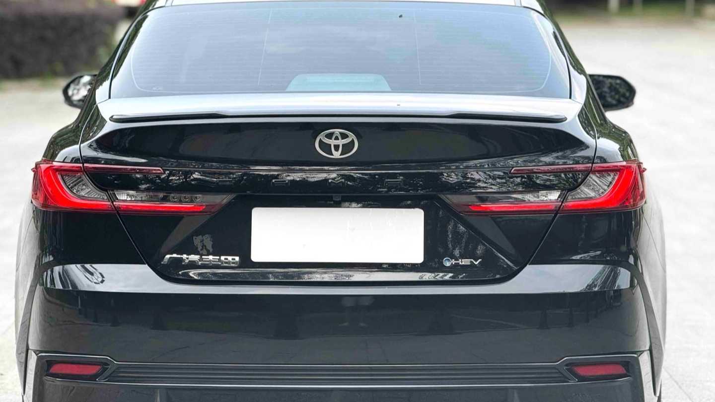 Toyota CAMRY 2026 Dual Engine 2.0 HSE Sports Lite Edition