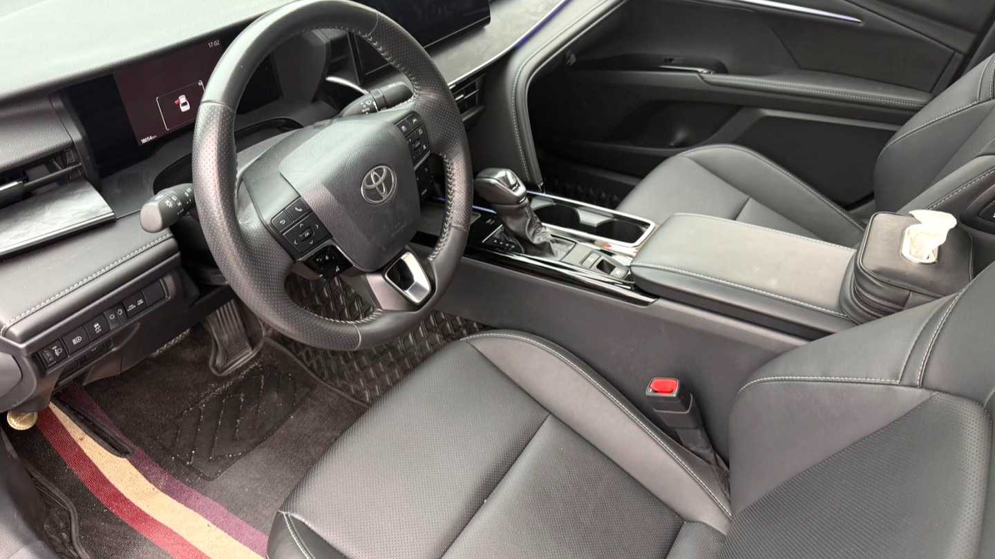 Toyota CAMRY 2024 Dual Engine 2.0HGVP Luxury Edition