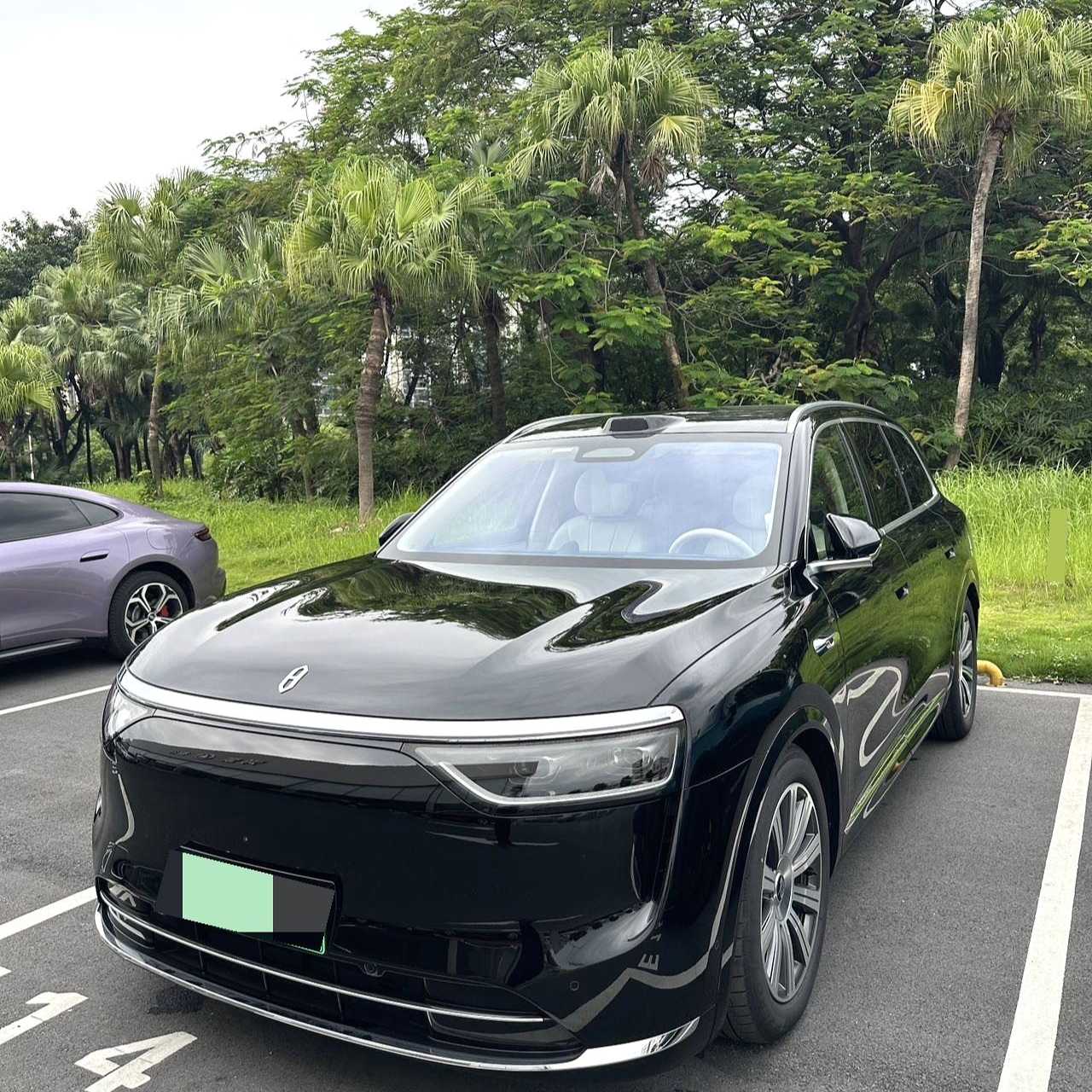 AITO M8 2025 Extended Range Ultra 53.4kWh 6-seater version سيارة مستعملة