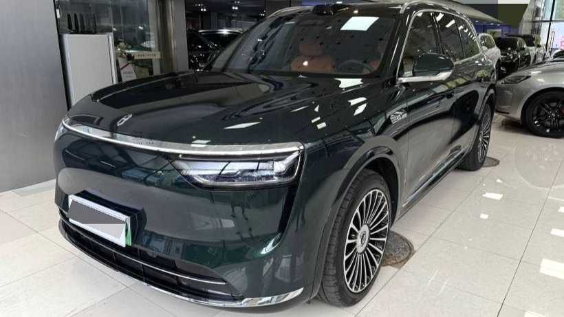 AITO M8 2025 Extended Range Ultra 53.4kWh 6-seater version