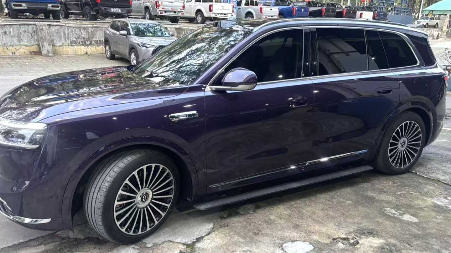 AITO M8 2025 Extended Range Max+Edition 53.4kWh 6-seater Edition