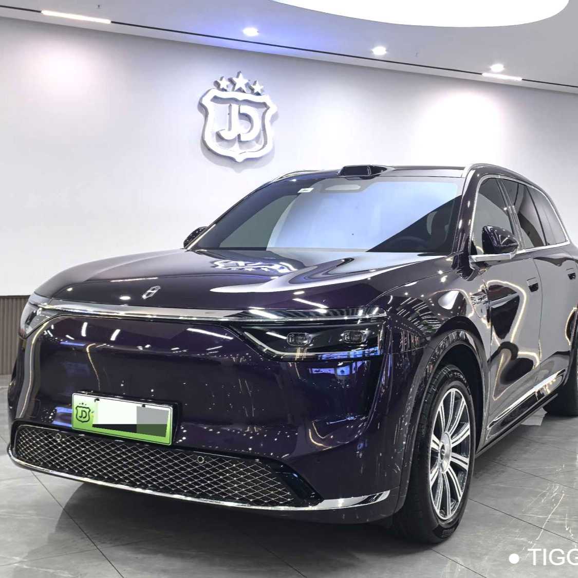 AITO M8 2025 Pure electric Max+five seater long endurance version سيارة مستعملة