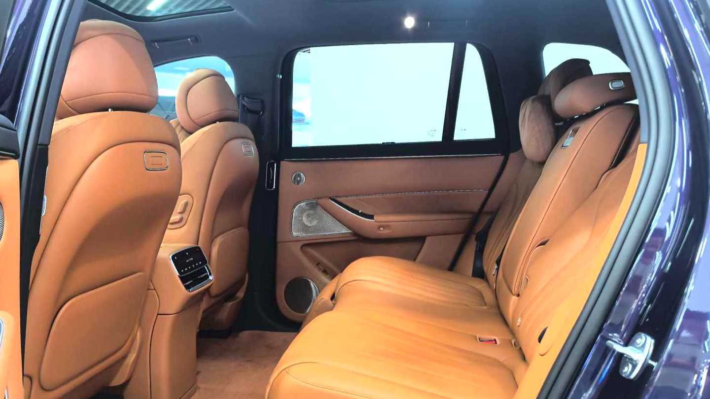 AITO M8 2025 Pure electric Max+five seater long endurance version