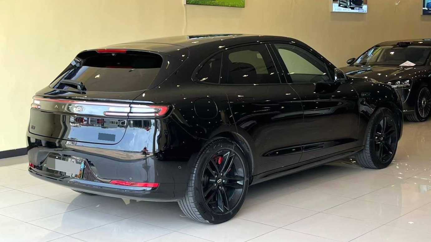 AITO M5 2025 Extended Range Ultra Rear Drive Edition