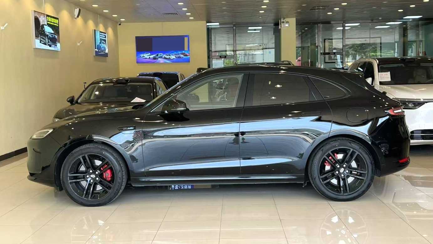AITO M5 2025 Extended Range Ultra Rear Drive Edition