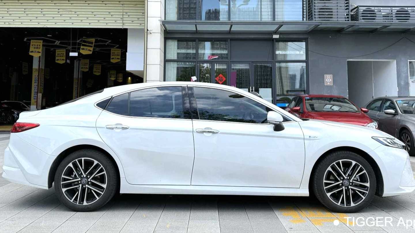 Toyota CAMRY 2025 Dual engine 2.5HG Prestige Intelligent Edition