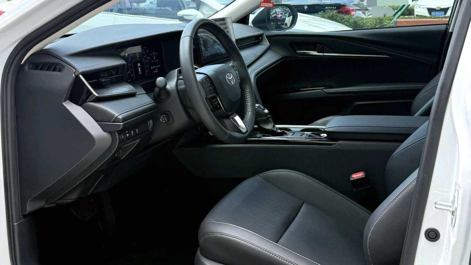 Toyota CAMRY 2025 Dual engine 2.5HG Prestige Intelligent Edition