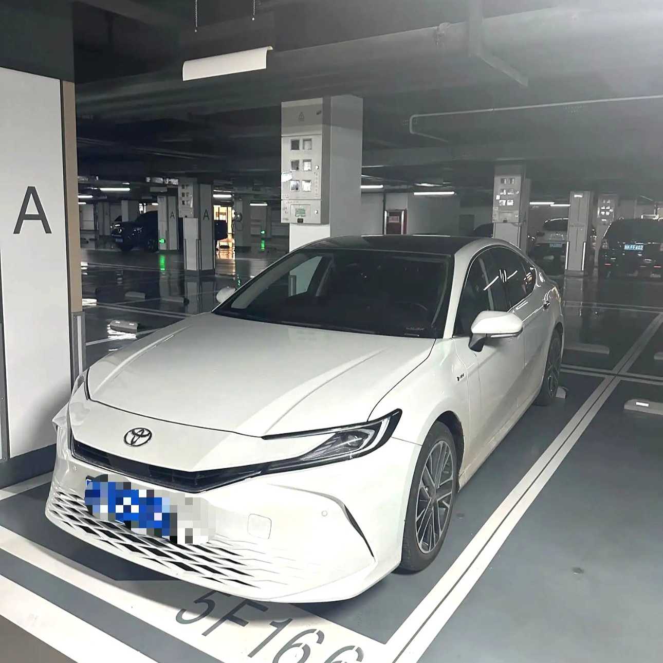 Toyota CAMRY 2025 Dual engine 2.5HG Prestige Intelligent Edition سيارة مستعملة