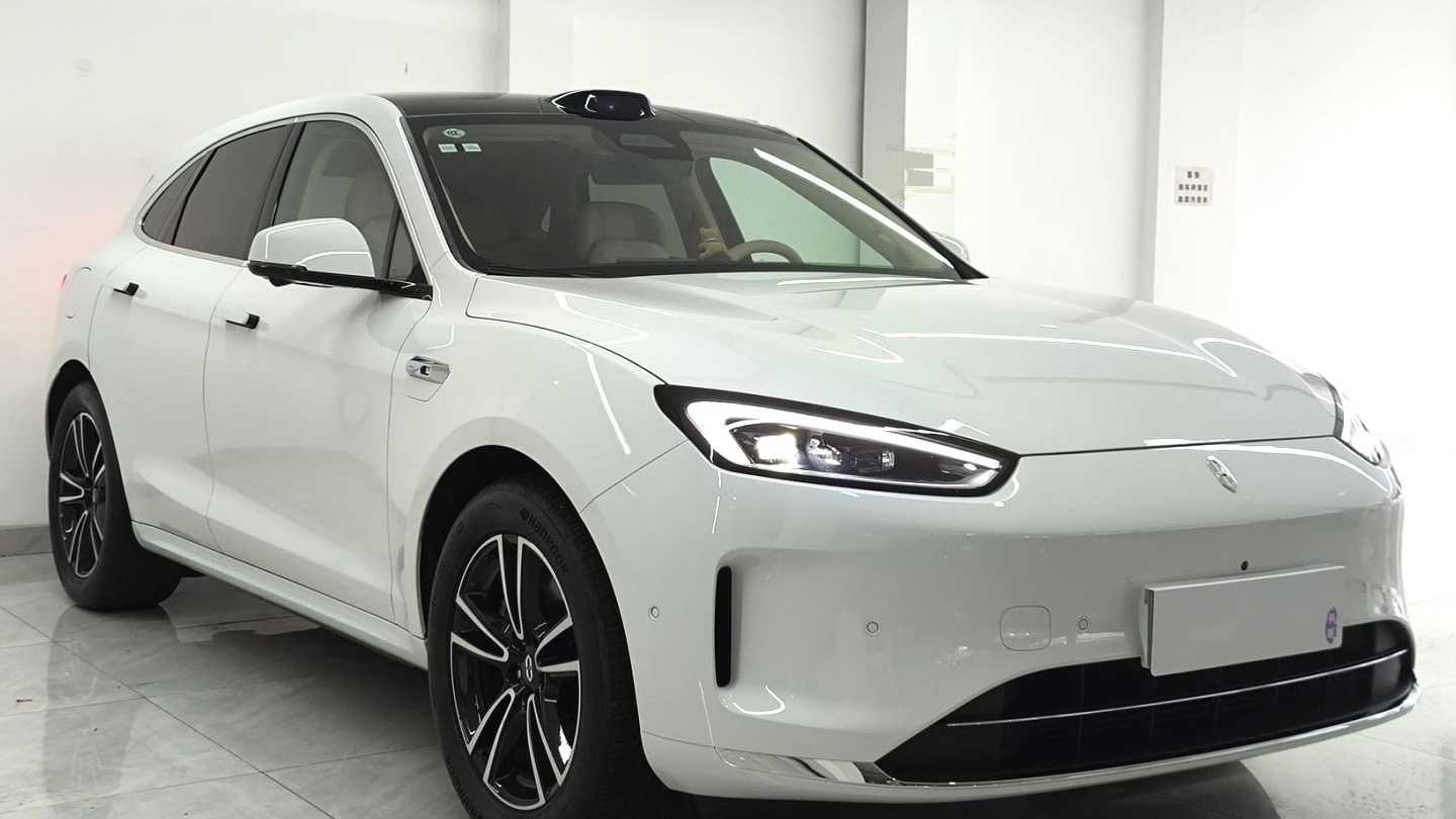 AITO M5 2025 Extended Range Ultra Rear Drive Edition