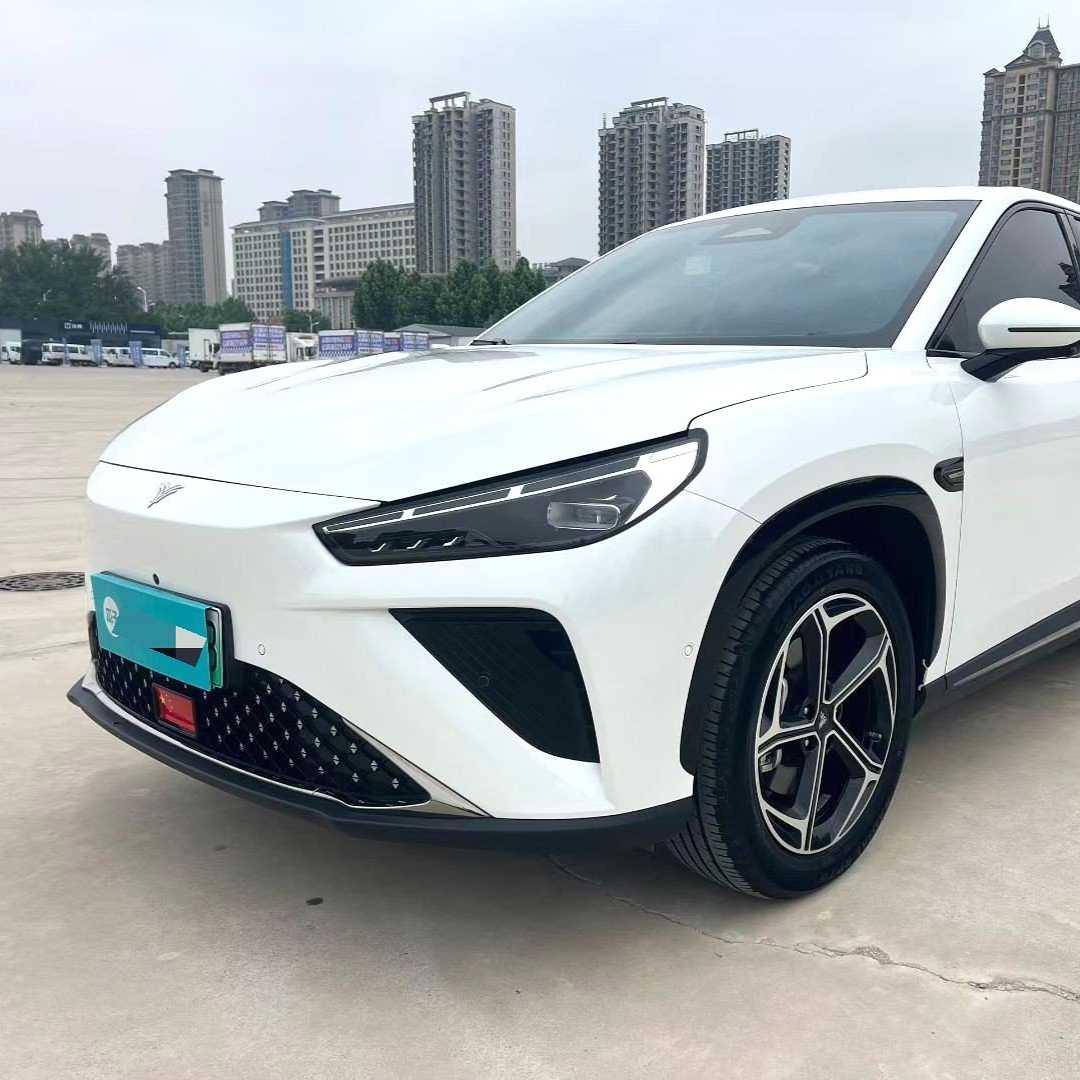 NETA L 2024 Extended Range 310 Flash Charge Red Edition سيارة مستعملة