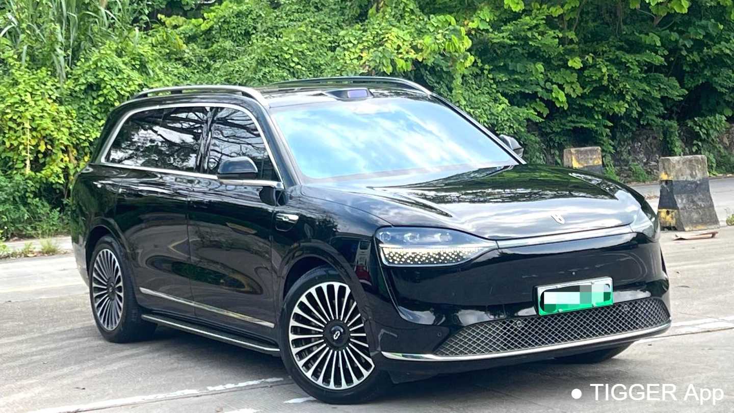 AITO M9 2025 Pure electric Ultra version 100kWh 6-seater version