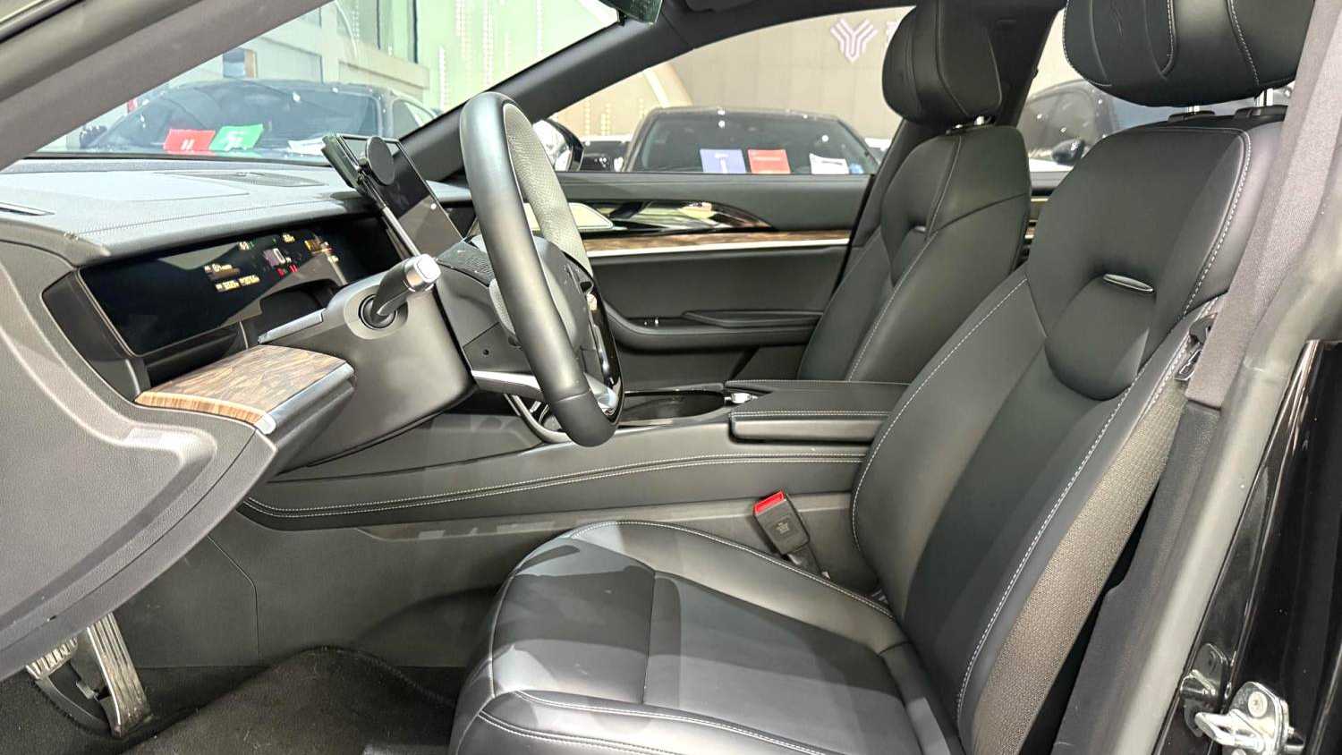 NETA S 2024 Pure electric 520km rear wheel drive Lite version