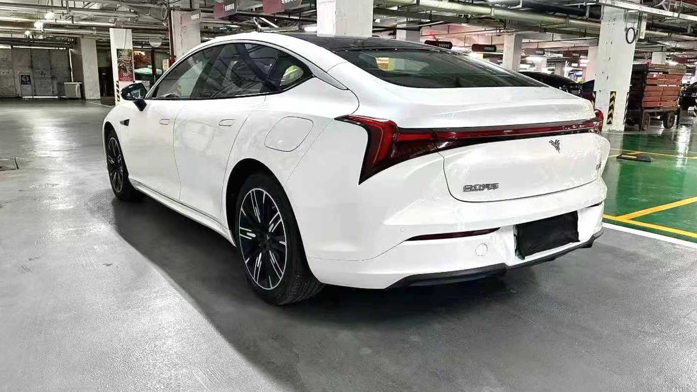 NETA S 2024 Extended Range 1060 Edition