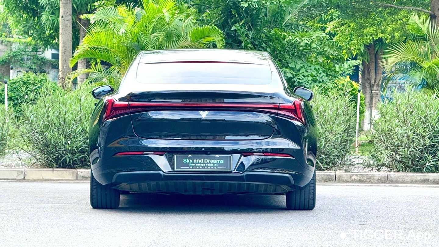 NETA S 2022 Pure electric 715km rear wheel drive large version