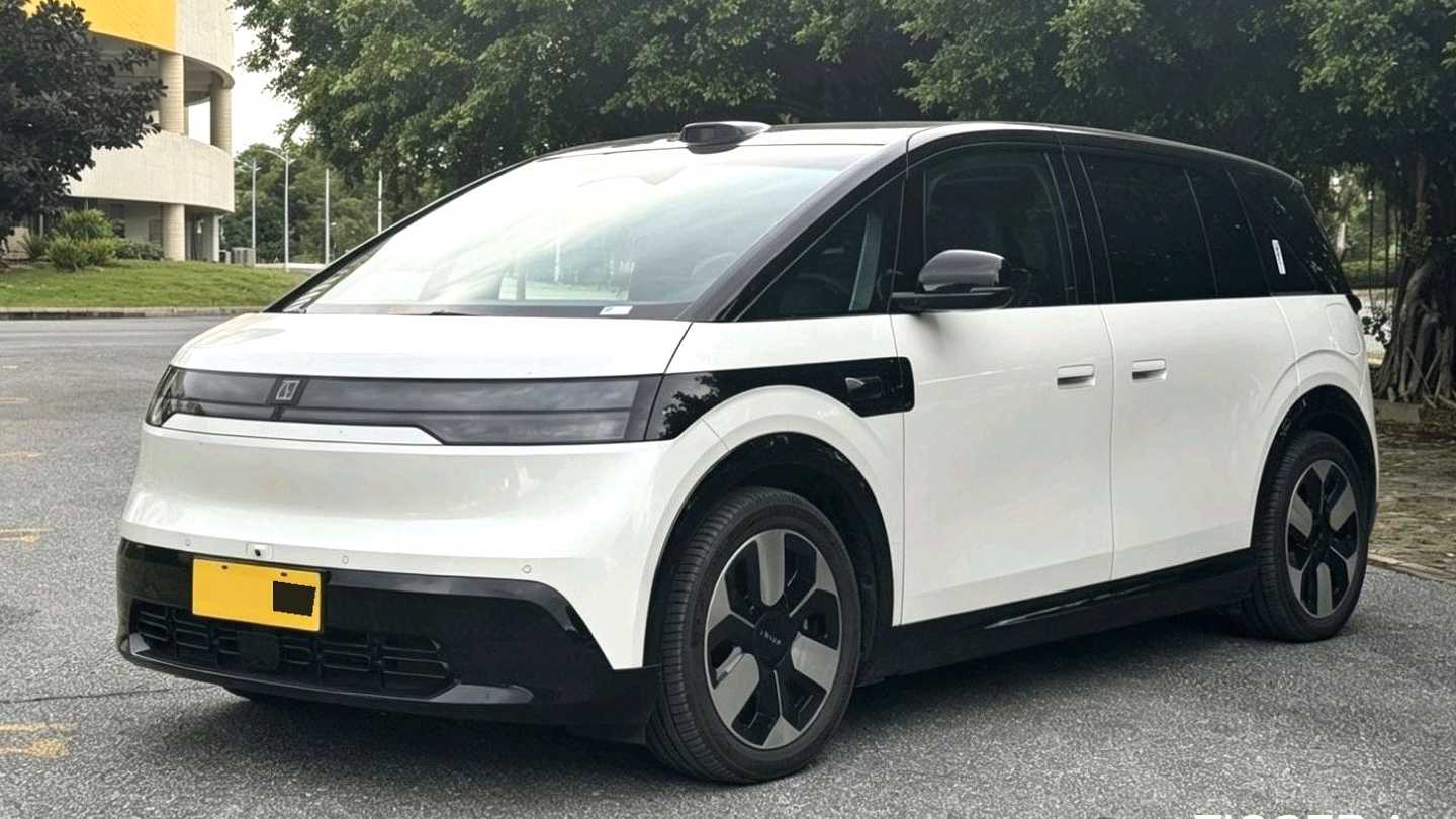 ZEEKR MIX 2025 Intelligent Driving Edition