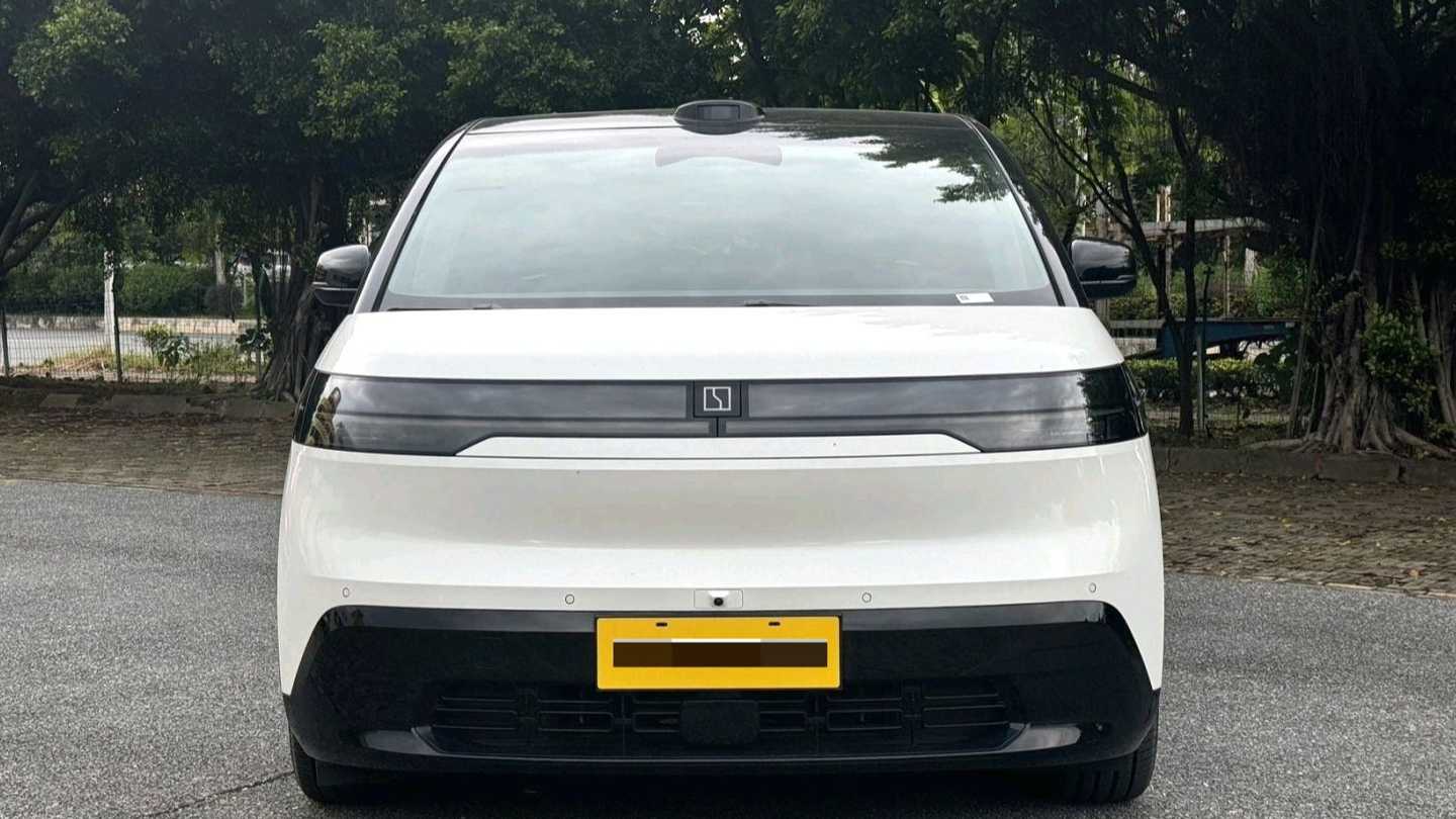ZEEKR MIX 2025 Intelligent Driving Edition
