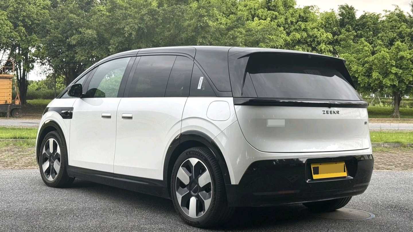 ZEEKR MIX 2025 Intelligent Driving Edition