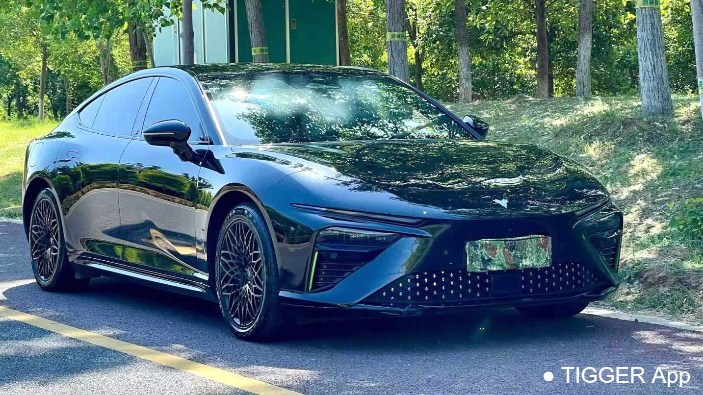 NETA S 2022 Pure electric 650km four-wheel drive Yaoshi Edition