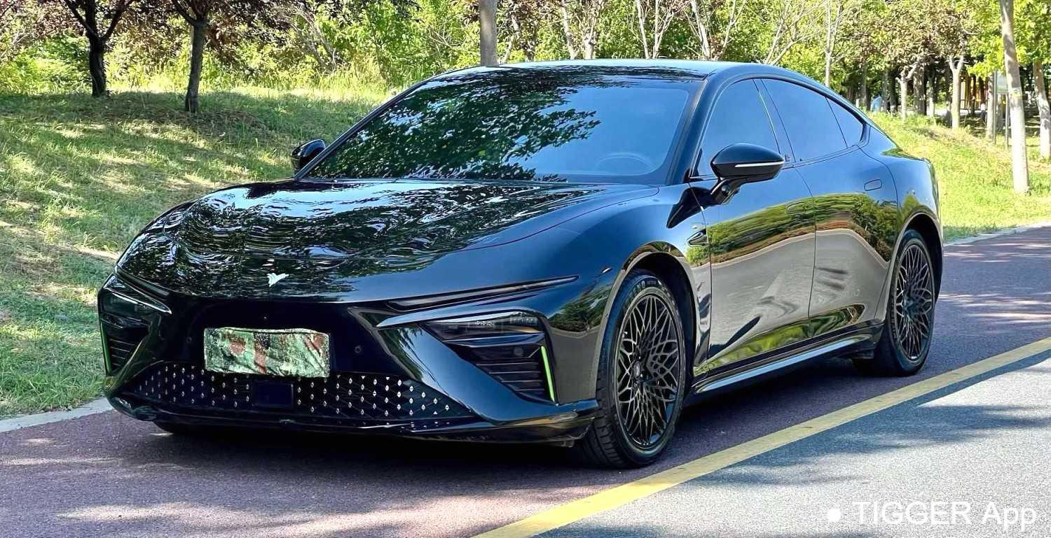 مستعمل NETA S 2022 Pure electric 650km four-wheel drive Yaoshi Edition