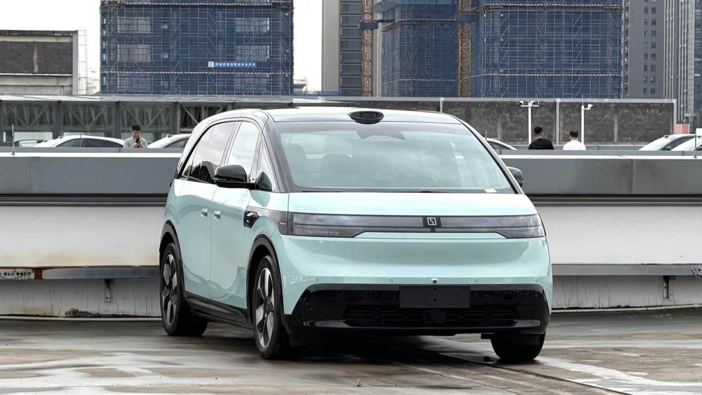 ZEEKR MIX 2025 Intelligent Driving Edition