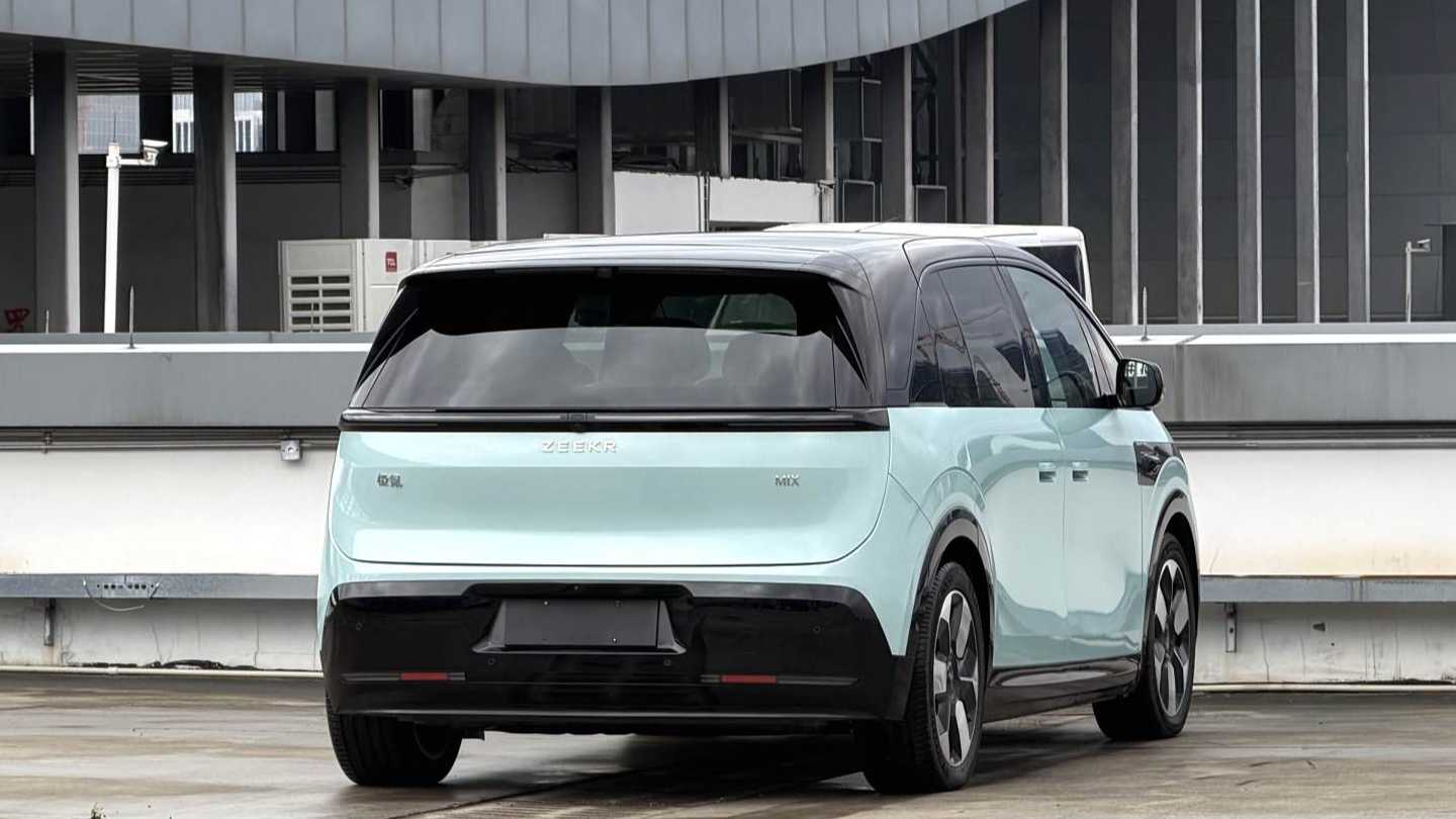 ZEEKR MIX 2025 Intelligent Driving Edition