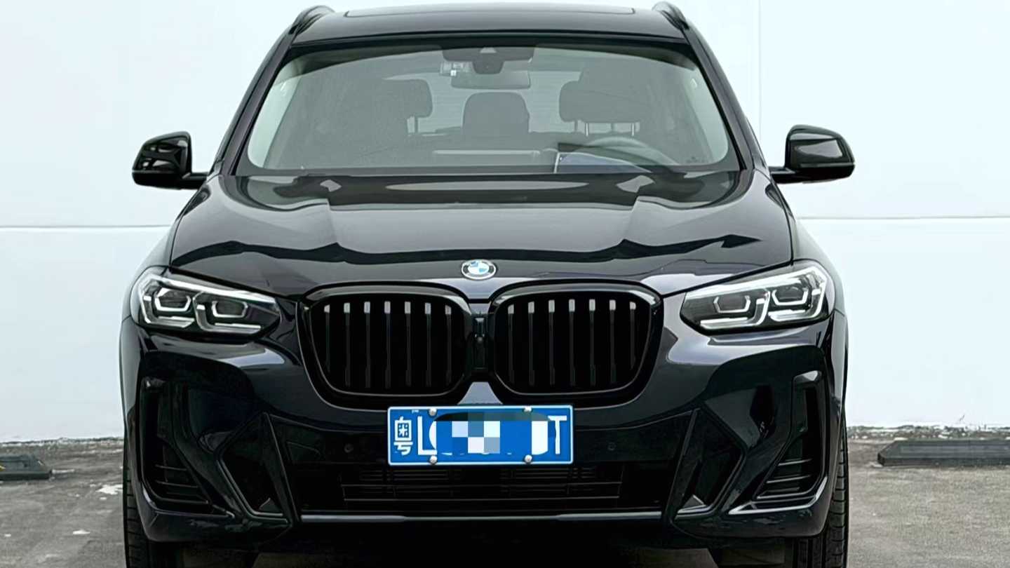 BMW X3 2022 XDrive30i Leading M Night Set