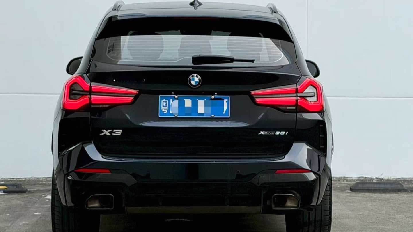BMW X3 2022 XDrive30i Leading M Night Set