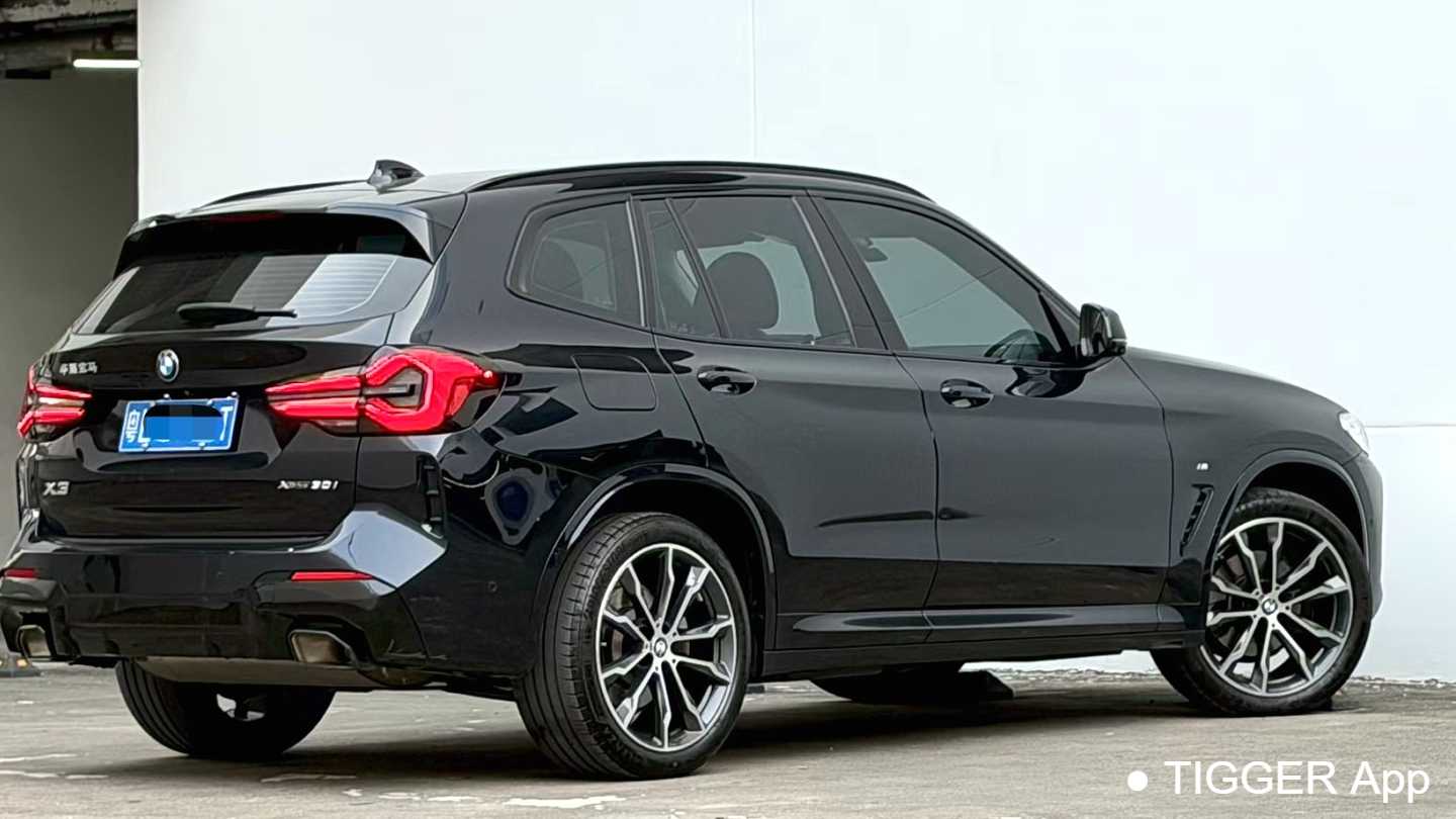 BMW X3 2022 XDrive30i Leading M Night Set