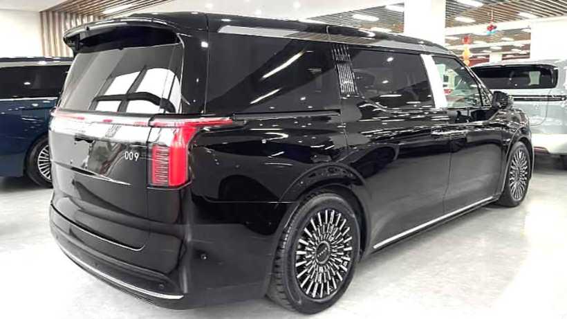 ZEEKR 009 2024 Six seat executive version four-wheel drive 108kWh