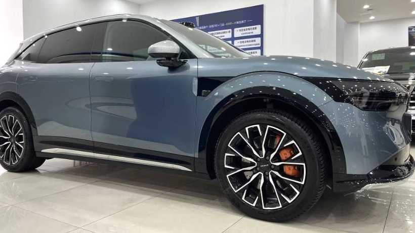 ZEEKR 7X 2025 75kWh rear wheel drive intelligent driving version