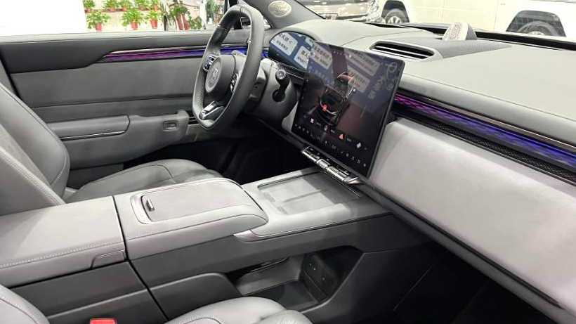 ZEEKR 7X 2025 75kWh rear wheel drive intelligent driving version