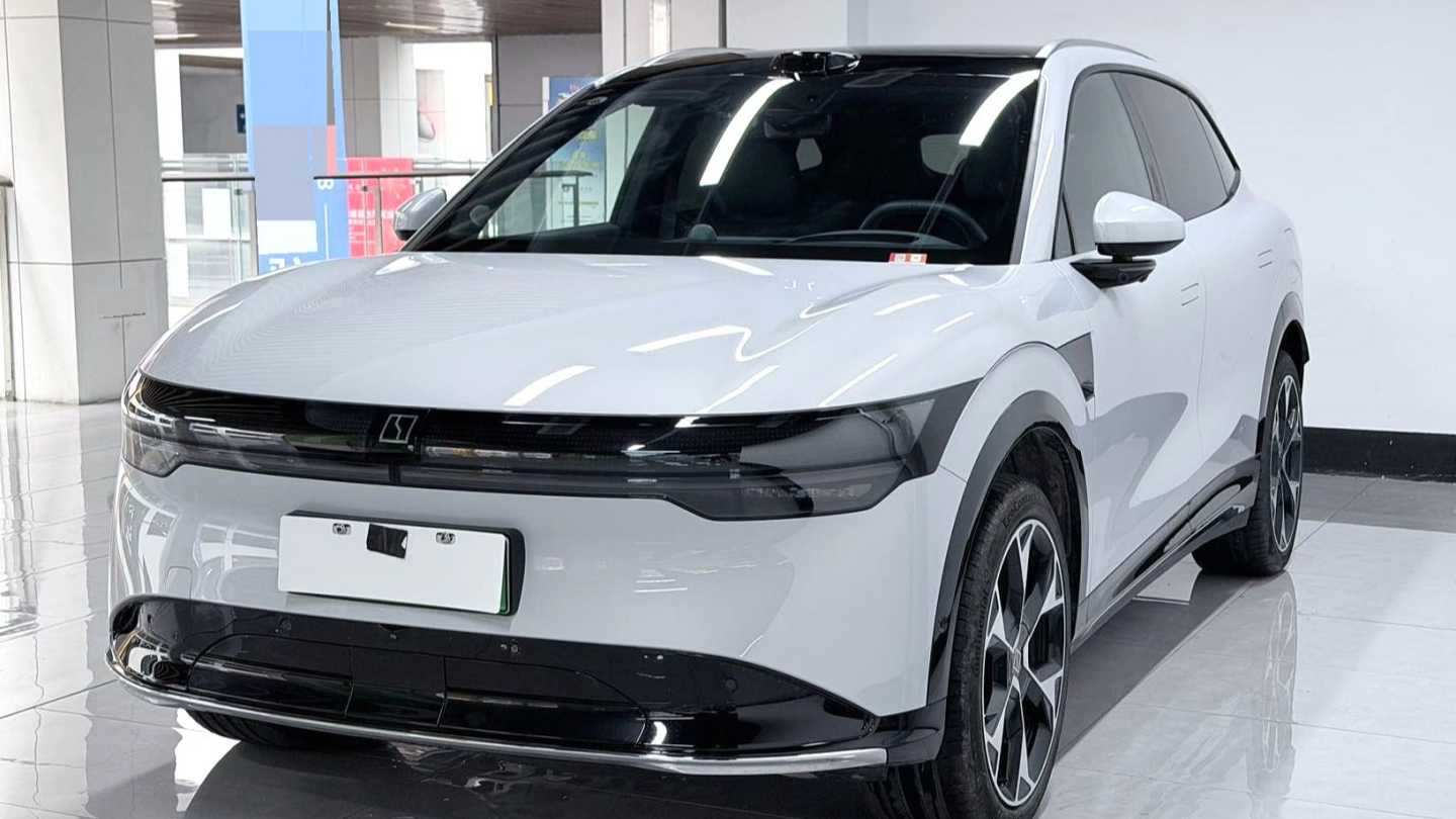 ZEEKR 7X 2025 100kWh Long Range Rear Drive Intelligent Driving Edition