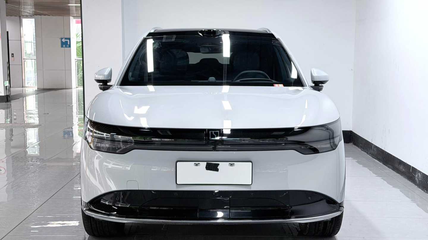 ZEEKR 7X 2025 100kWh Long Range Rear Drive Intelligent Driving Edition